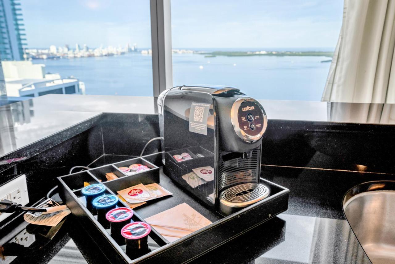 2 Bedroom Or King Studio Suites Four Seasons Hotel Miami Free Wi-Fi & Free Parking 外观 照片