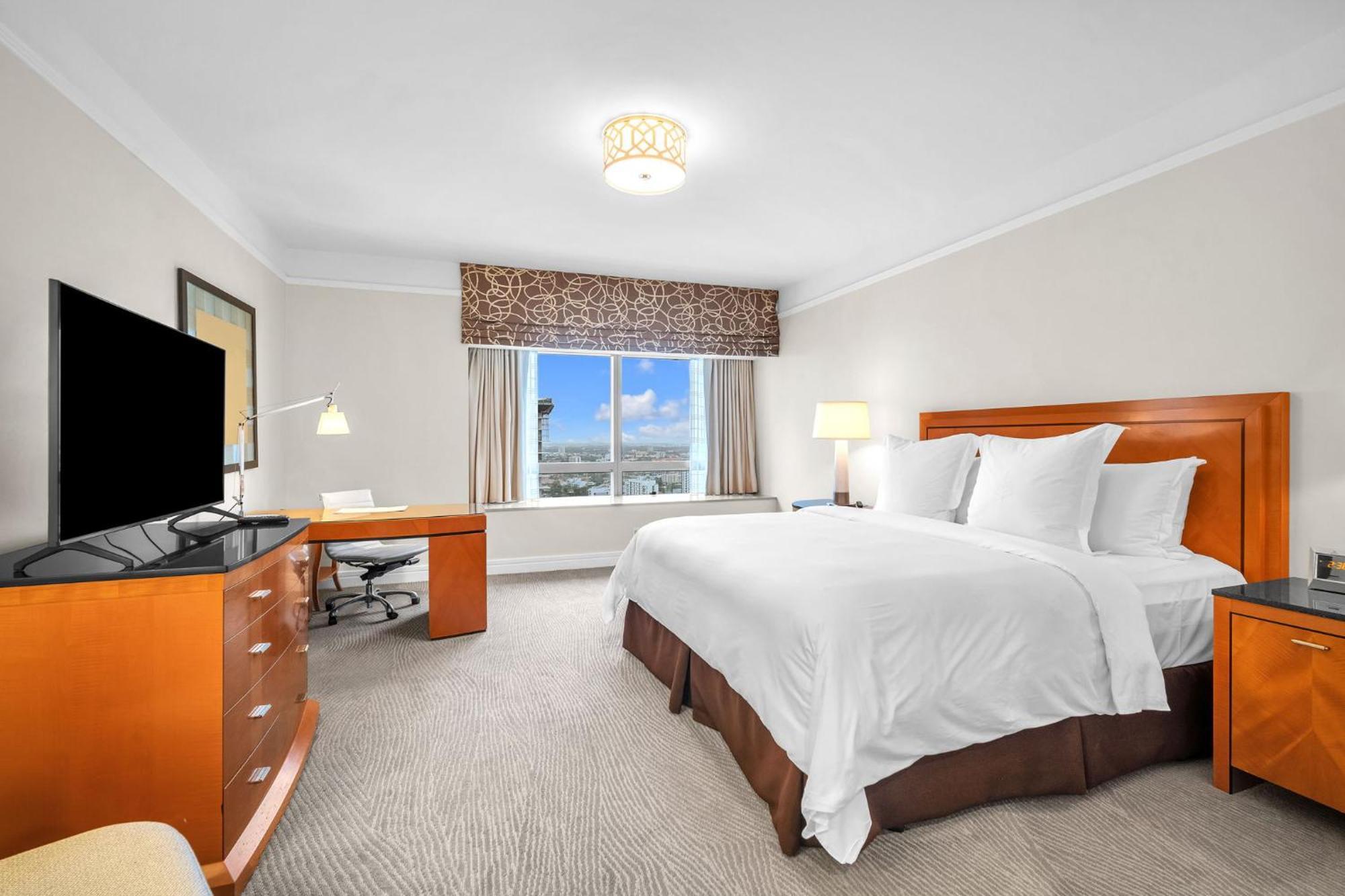 2 Bedroom Or King Studio Suites Four Seasons Hotel Miami Free Wi-Fi & Free Parking 外观 照片