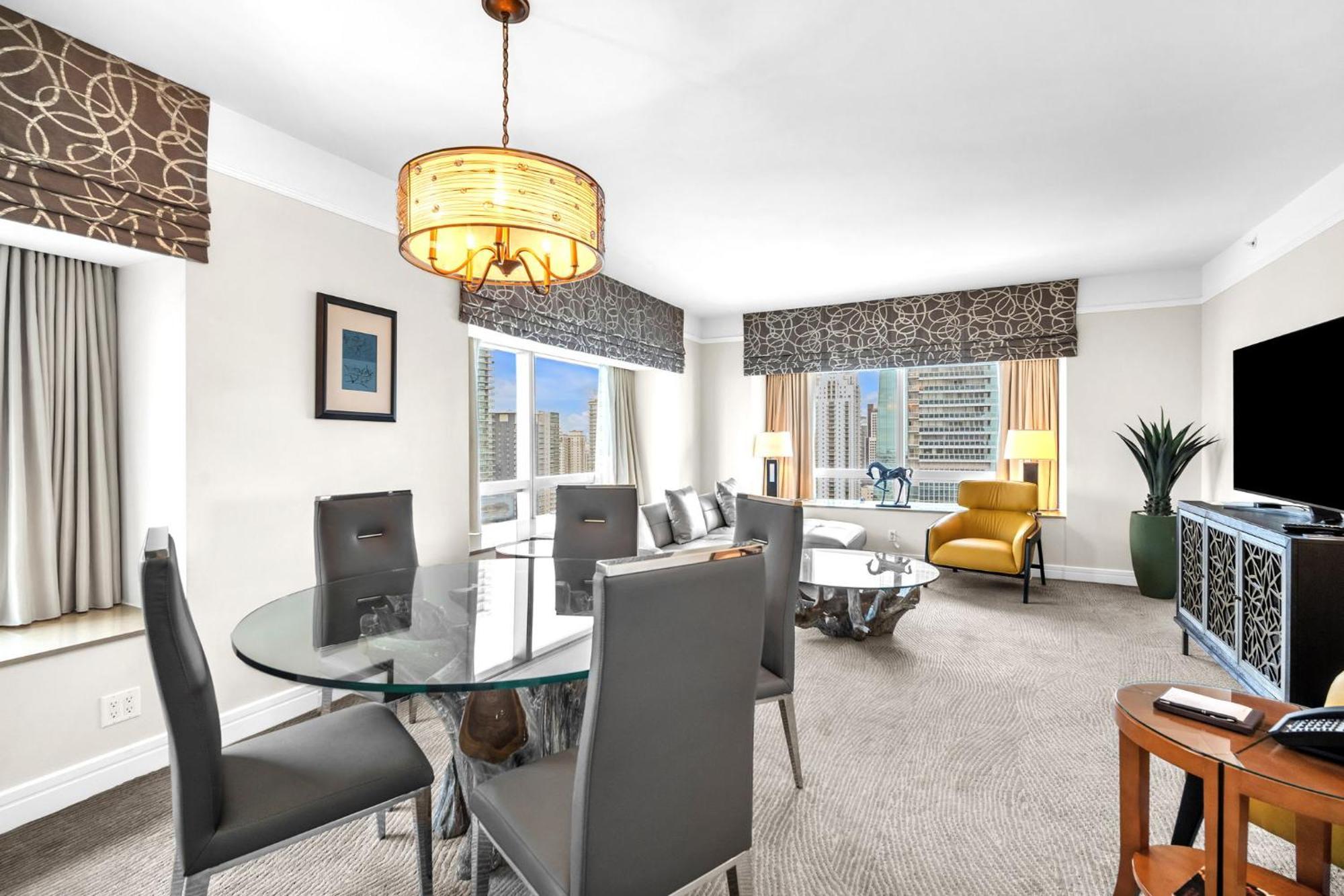 2 Bedroom Or King Studio Suites Four Seasons Hotel Miami Free Wi-Fi & Free Parking 外观 照片