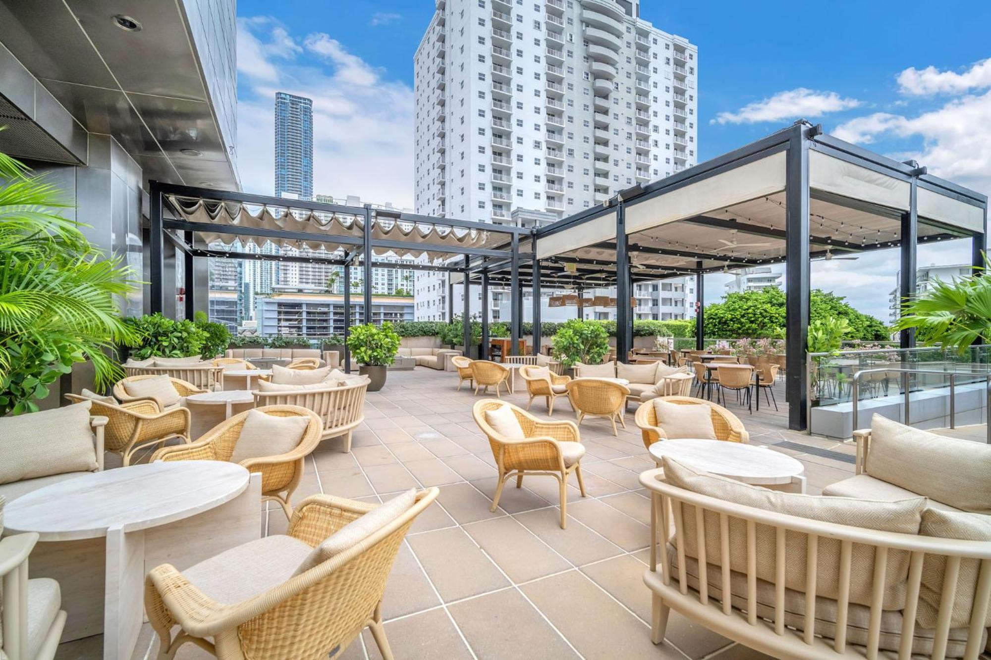 2 Bedroom Or King Studio Suites Four Seasons Hotel Miami Free Wi-Fi & Free Parking 外观 照片