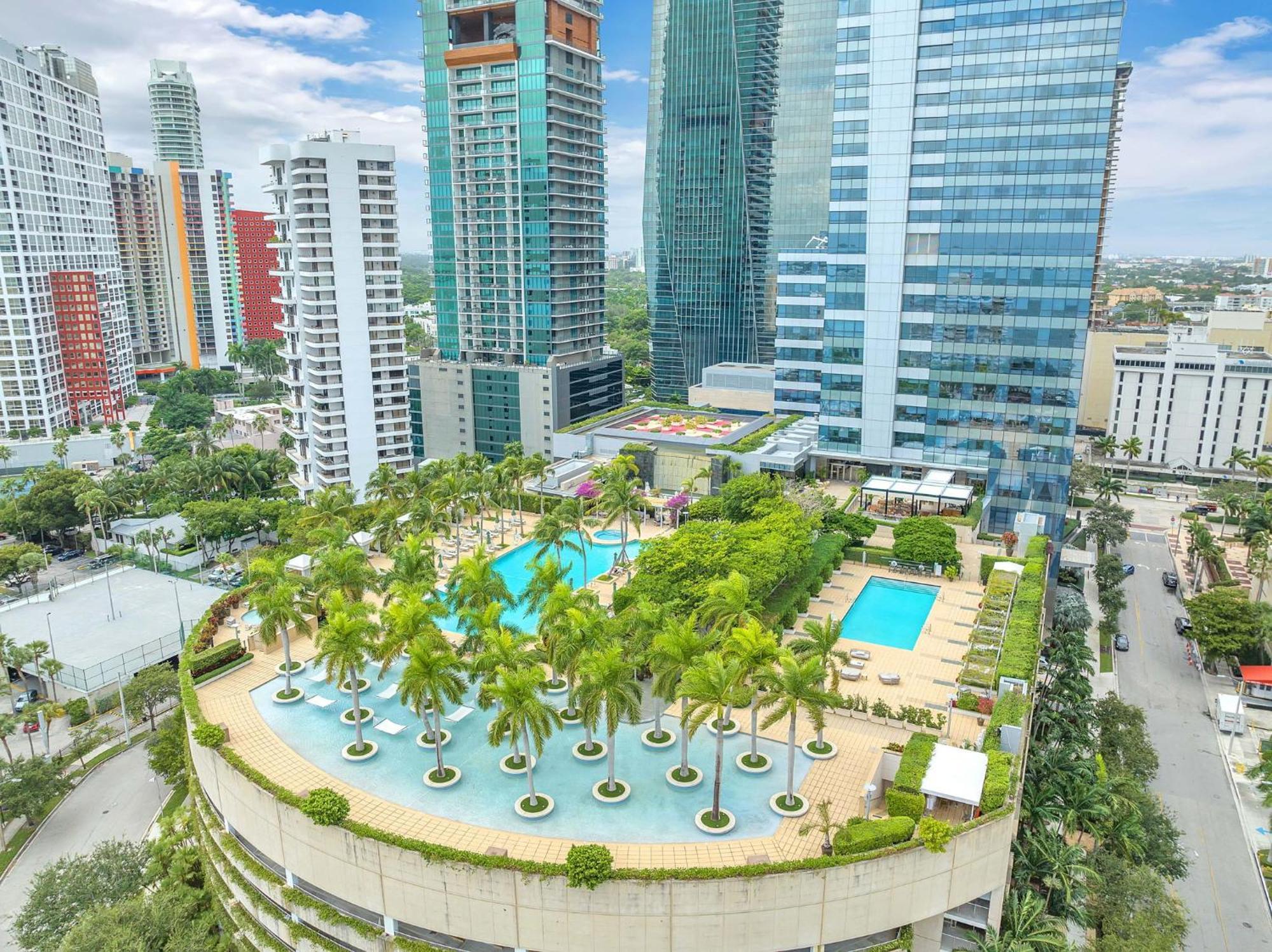 2 Bedroom Or King Studio Suites Four Seasons Hotel Miami Free Wi-Fi & Free Parking 外观 照片