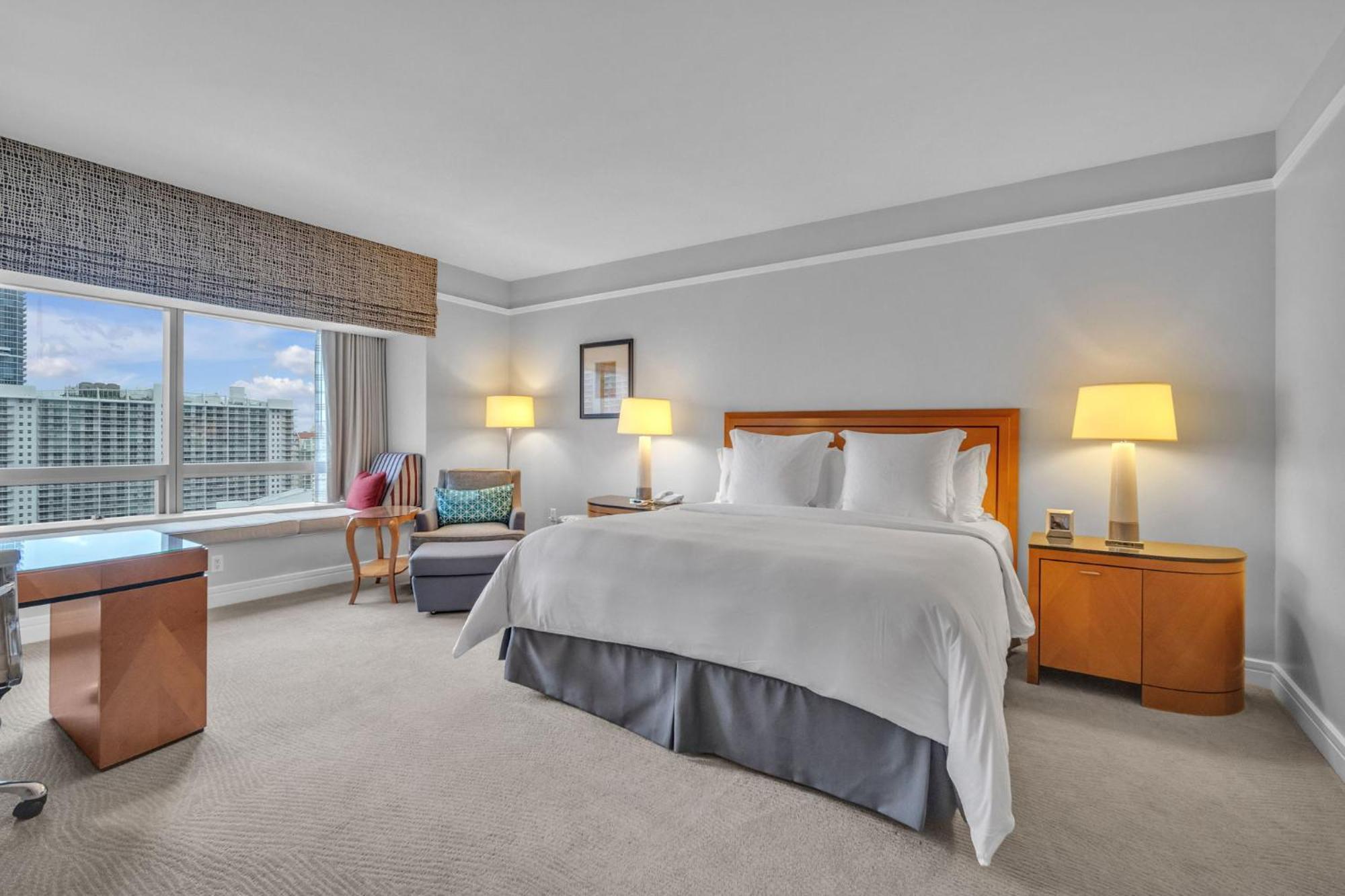 2 Bedroom Or King Studio Suites Four Seasons Hotel Miami Free Wi-Fi & Free Parking 客房 照片
